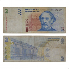 P#352 2 Pesos 2002 Argentina América