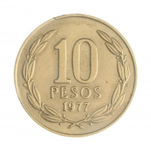Km#210 10 Pesos  1977 So MBC+ Chile  América  Latão com revestimento de níquel  28(mm) 9(gr)