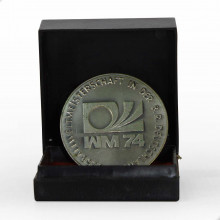 Medalha 1974 SOB Alemanha Europa Token - Copa do Mundo FIFA 1974 - no estojo Níquel Ø35,15mm 18,5gr.