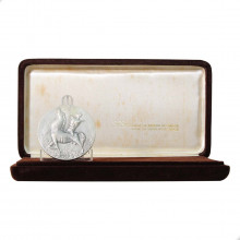 Medalha 02P 150 Anos da Fundação da Imprensa no Rio Grande do Sul - Diário de Porto Alegre 1977 FC Brasil América Prata