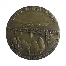 Medalha Ponte de Valenca 25-3-1886 Ponte de Barca de Alva 1978 MBC/SOB Portugal Europa Bronze Ø70mm 179gr.
